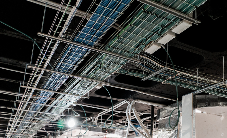 Common Challenges in Cable Tray Installation and How to Overcome Them | Beniko.com